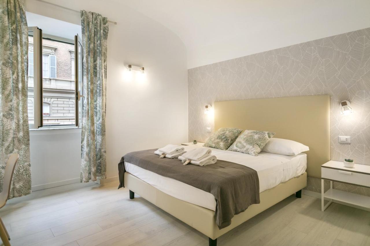 White Candia Guesthouse Рим Екстер'єр фото