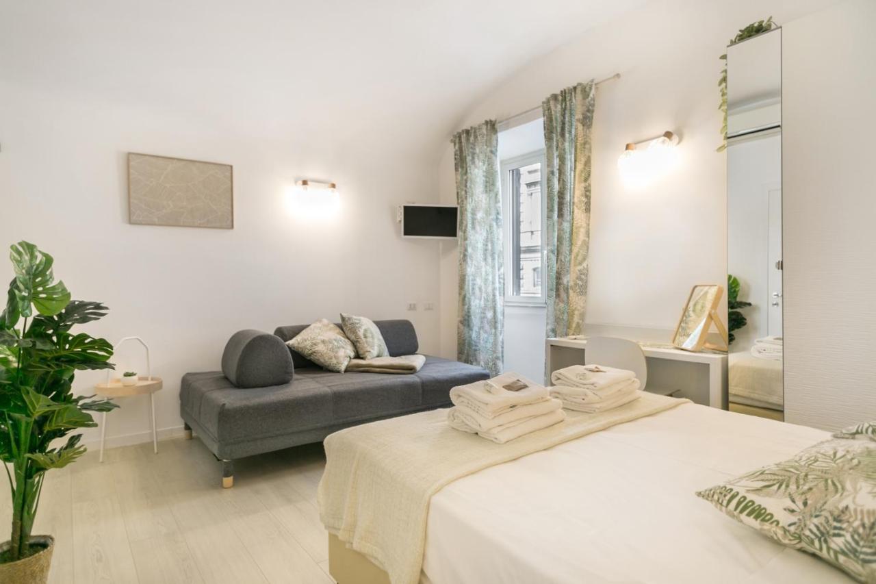 White Candia Guesthouse Рим Екстер'єр фото