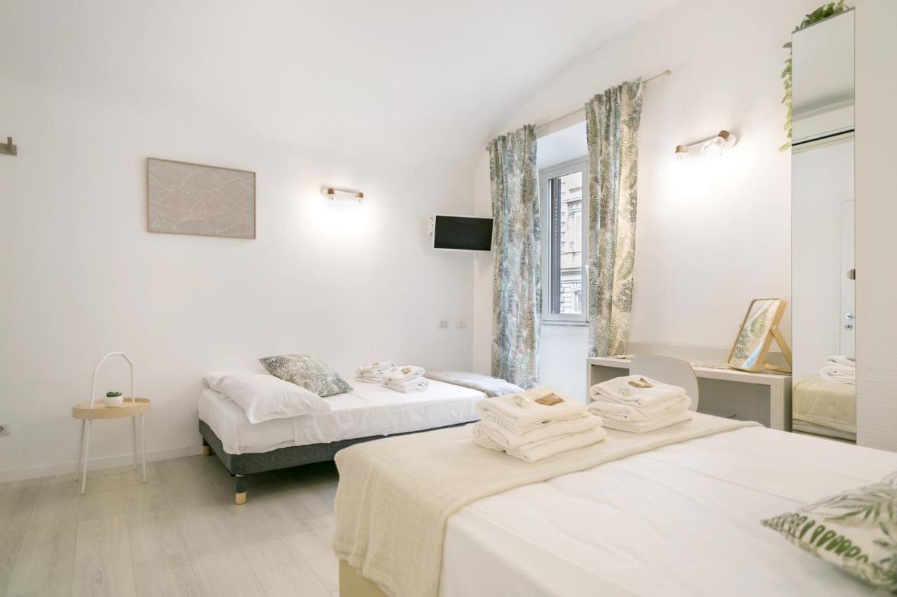 White Candia Guesthouse Рим Екстер'єр фото