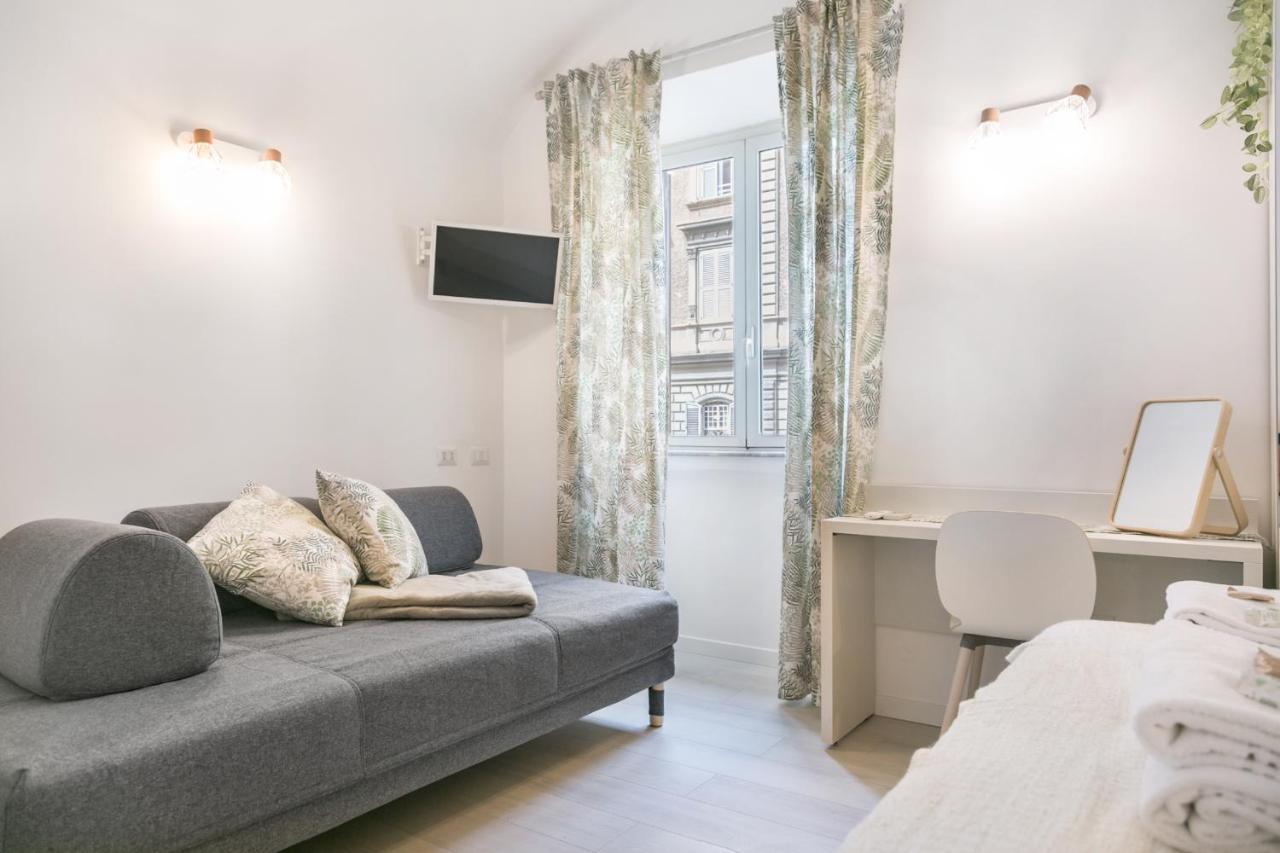White Candia Guesthouse Рим Екстер'єр фото